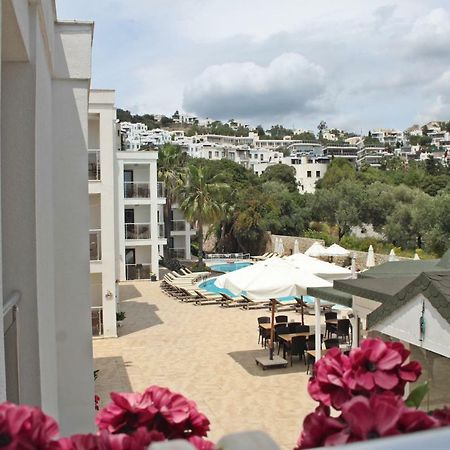 Costa Queen Suites Gümbet Eksteriør bilde